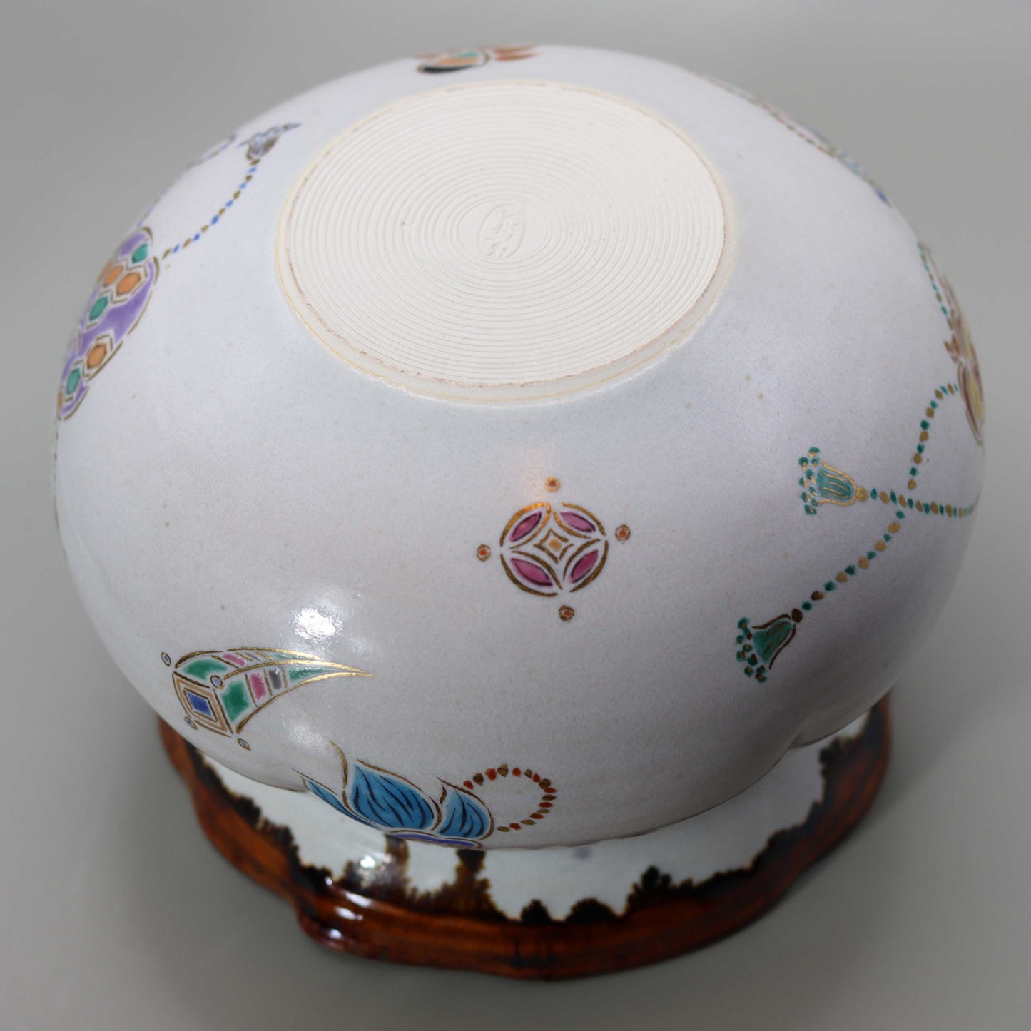 Straw ash glaze gold dust bag water jar by Kosai Miyagawa