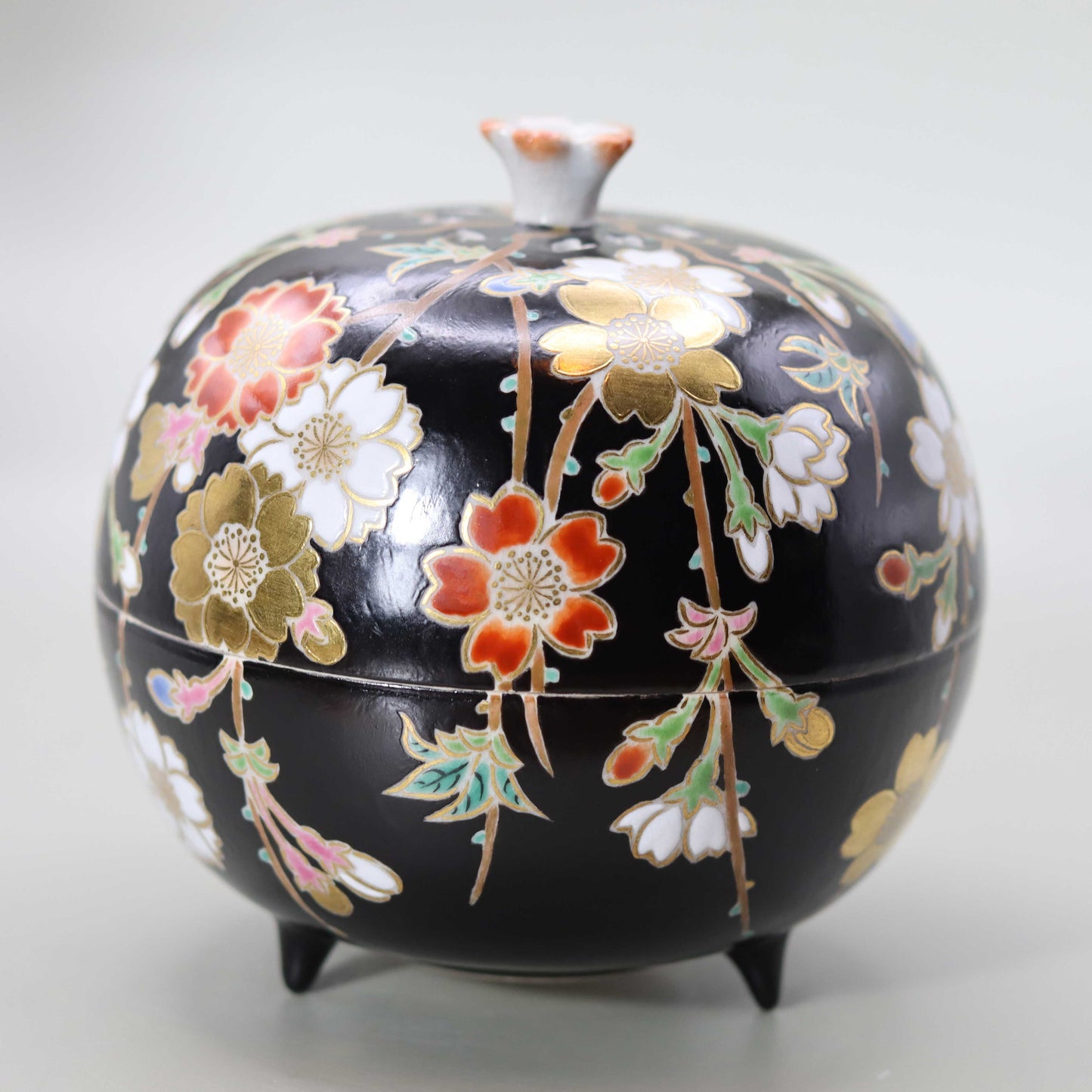 色絵七宝透香炉 宮川香斎