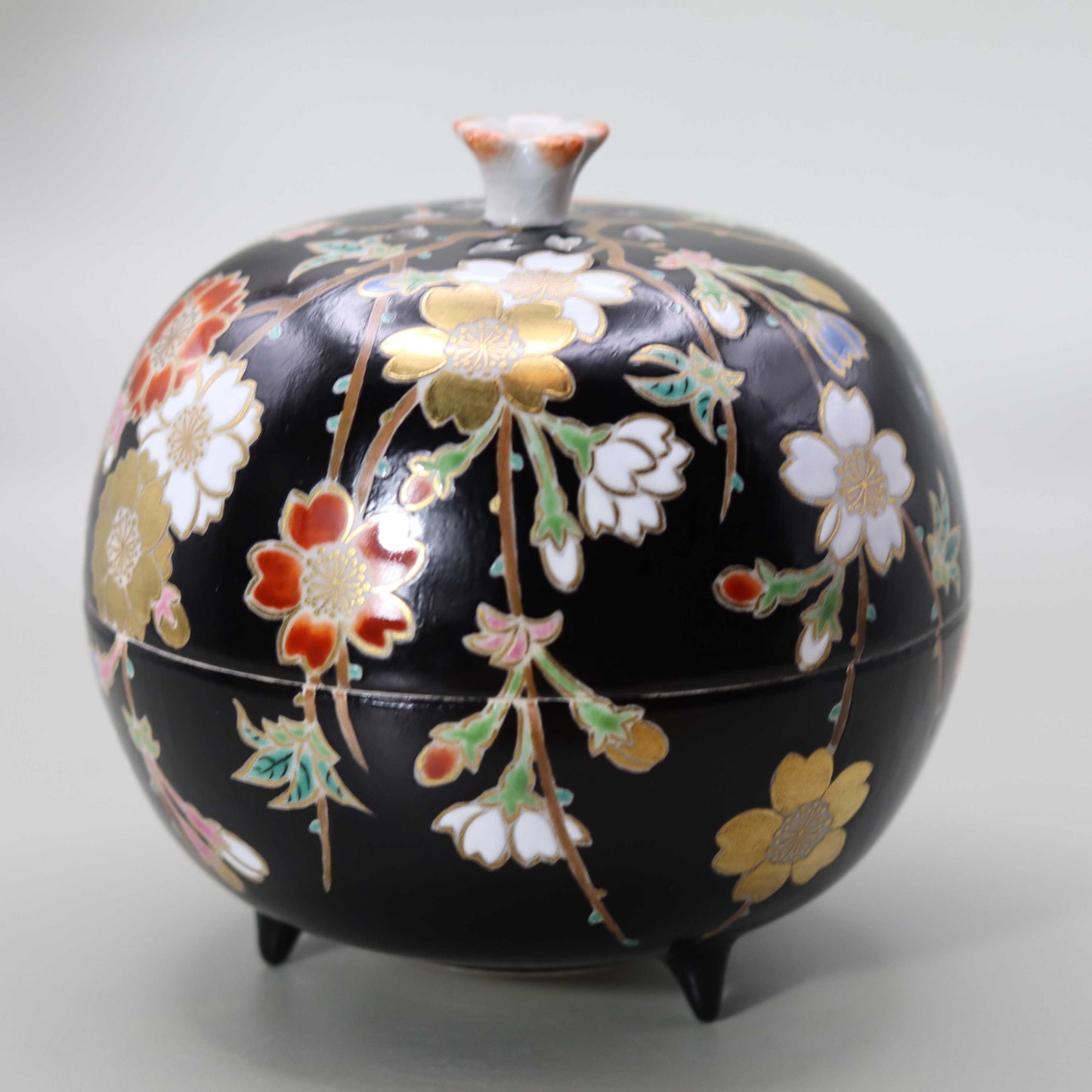 色絵七宝透香炉 宮川香斎