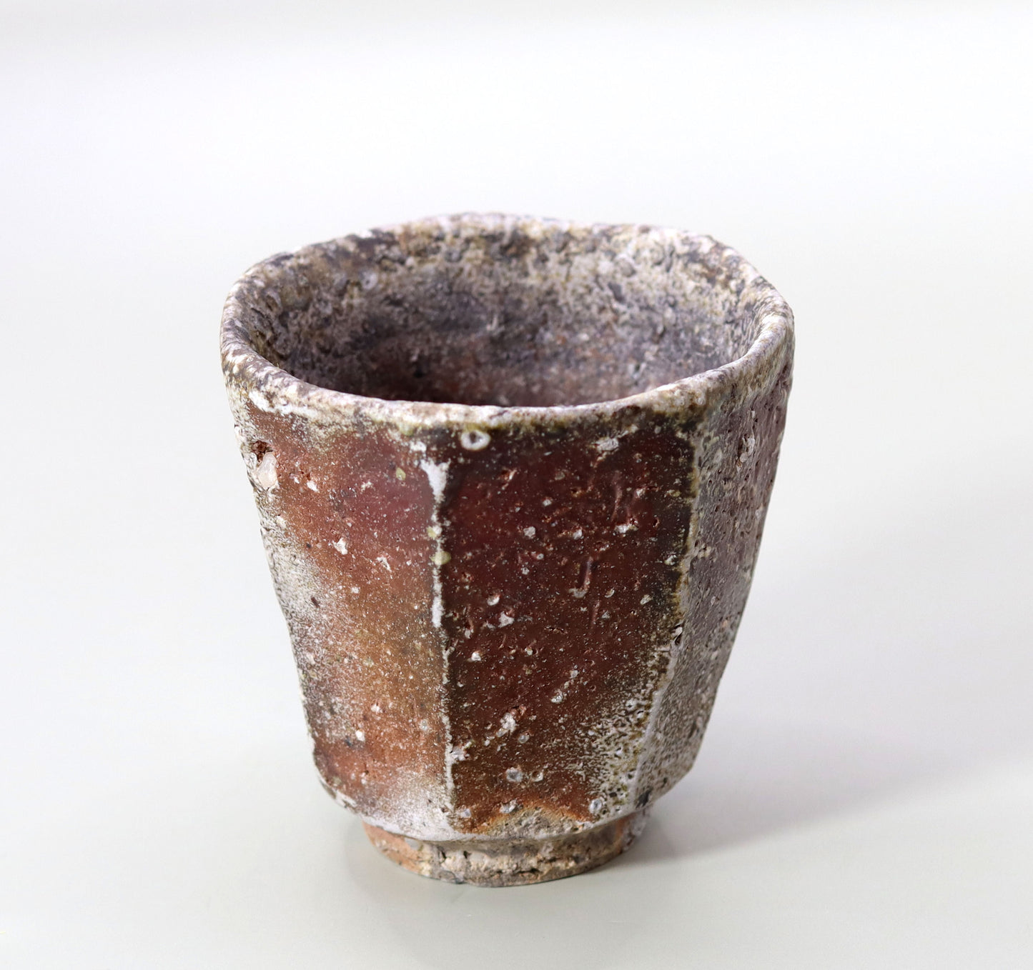 Strong Sake cup by Genwa Ichino