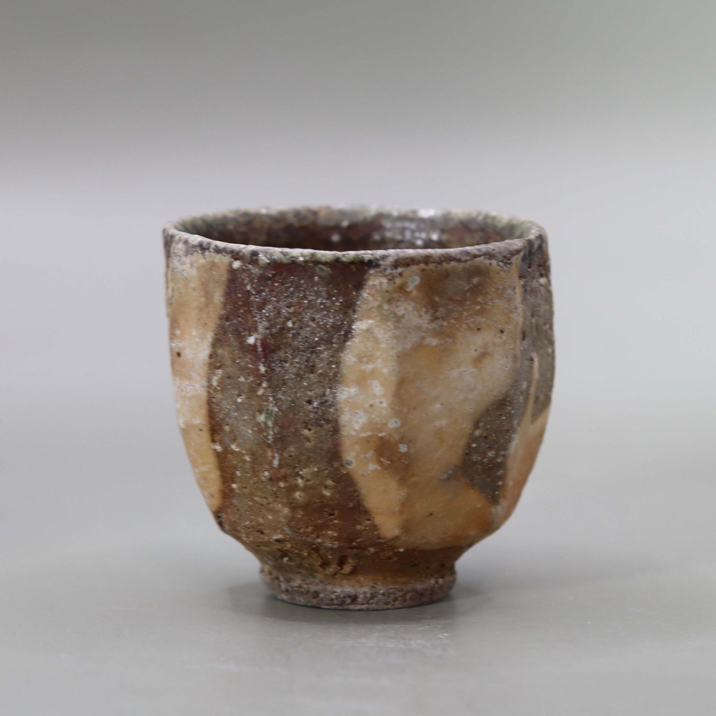 A sake cup born from the legend of Tamba TACHIKUI by Genwa Ichino