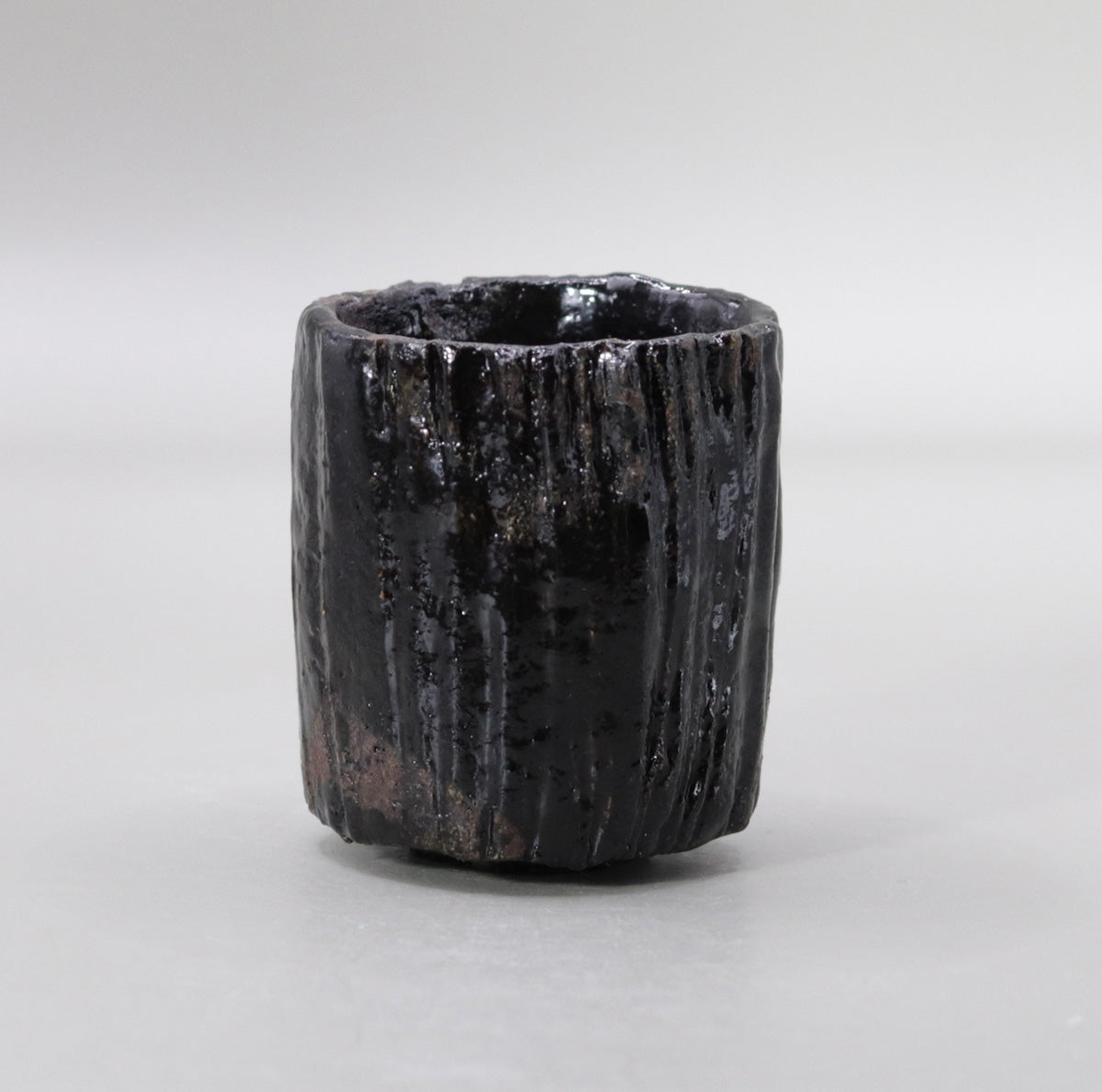 黒ぐい呑 柳下季器