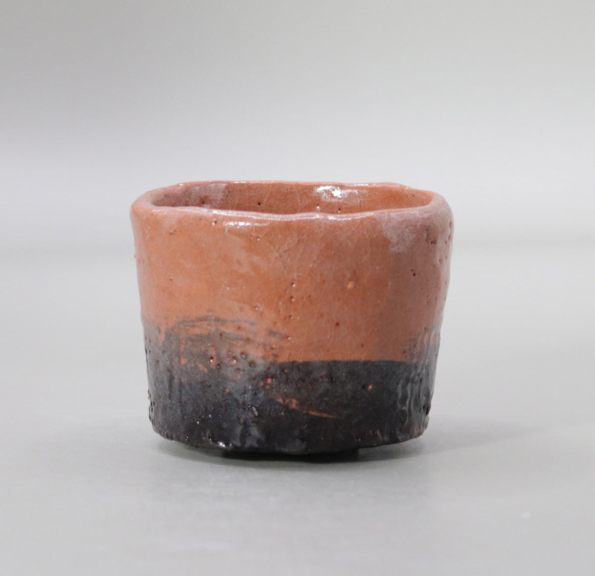 Red Fujiyama sake cup by Yanashita Hideki