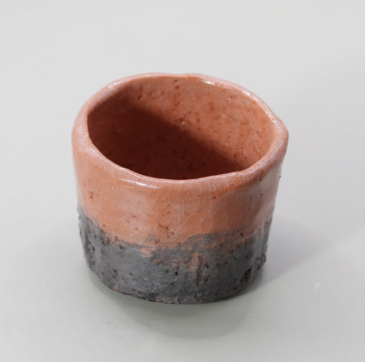 Red Fujiyama sake cup by Yanashita Hideki