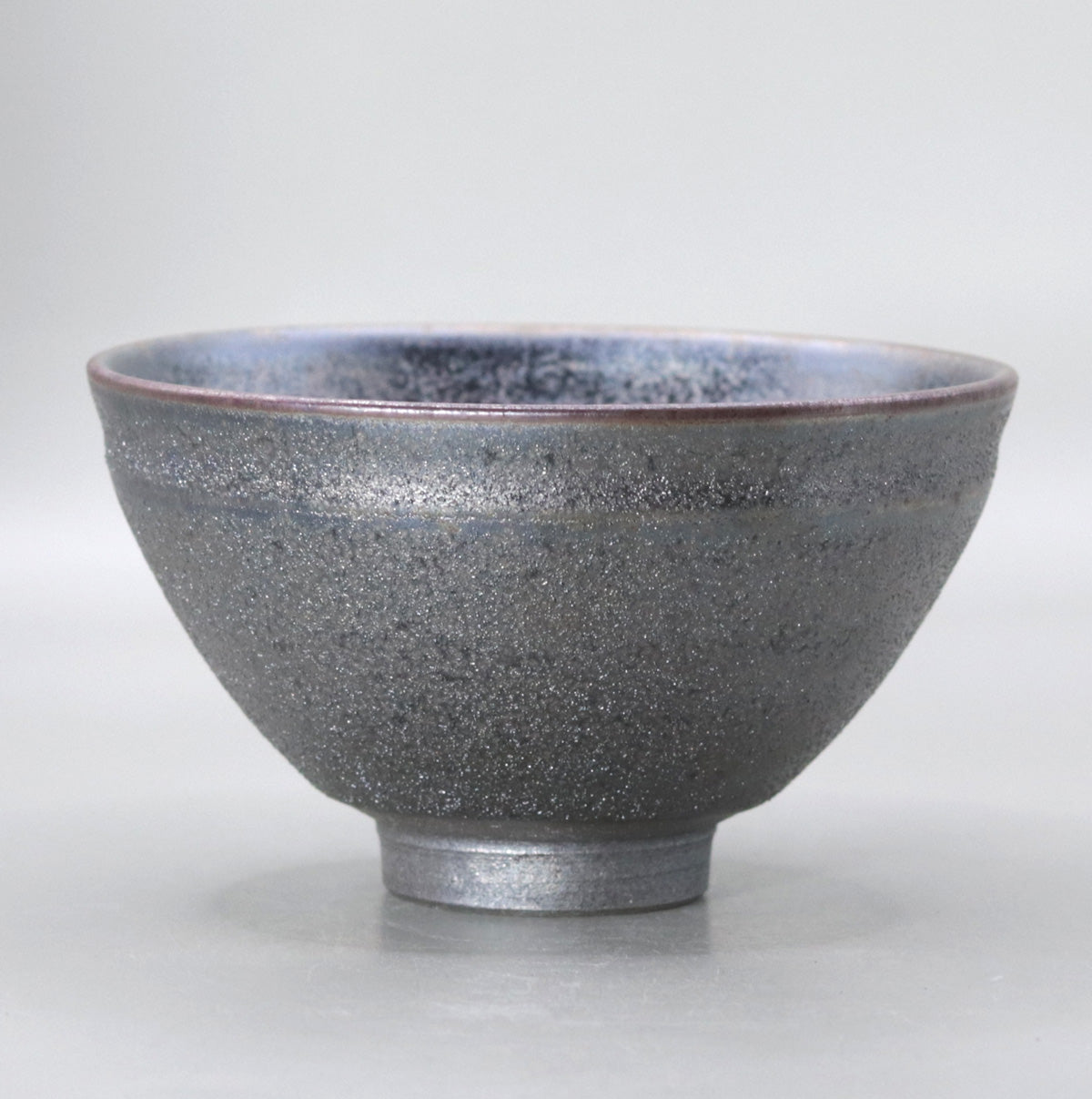 天目釉茶盌 岡田優