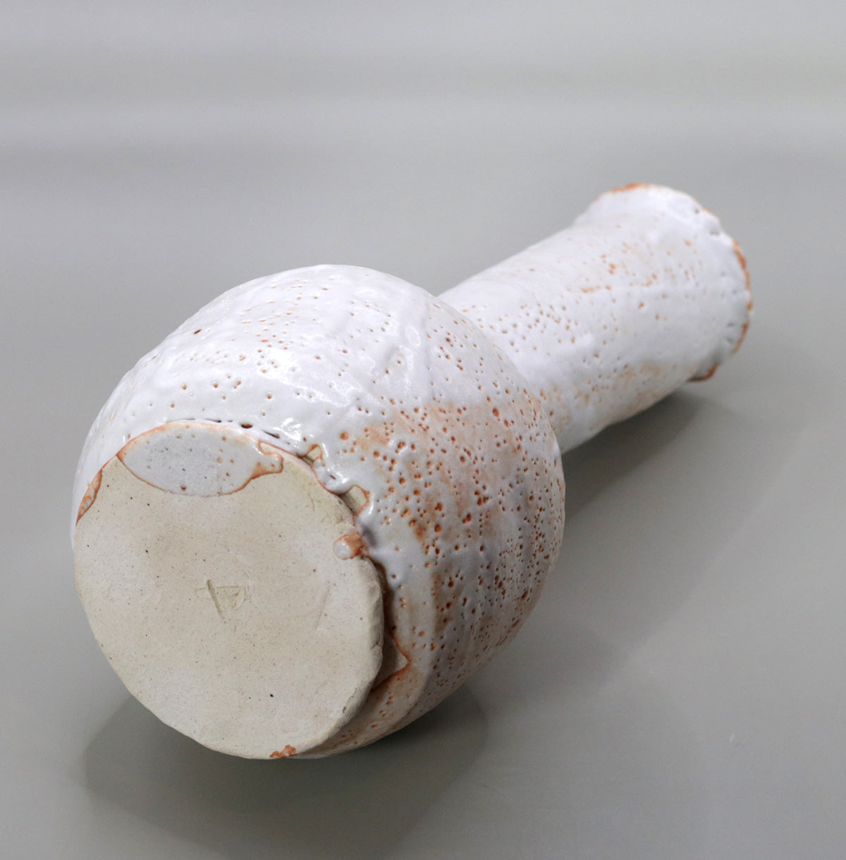 志野砧花入 柳下季器