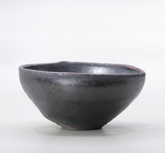 鉄釉酒杯 猪飼祐一
