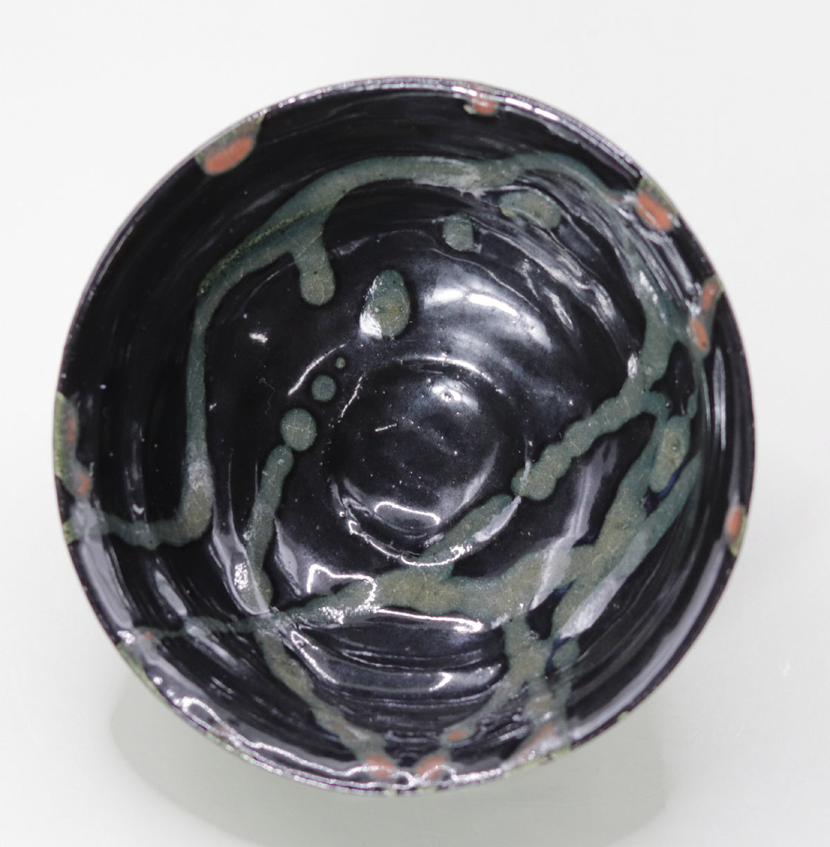 線条黒釉茶盌 小川文齋