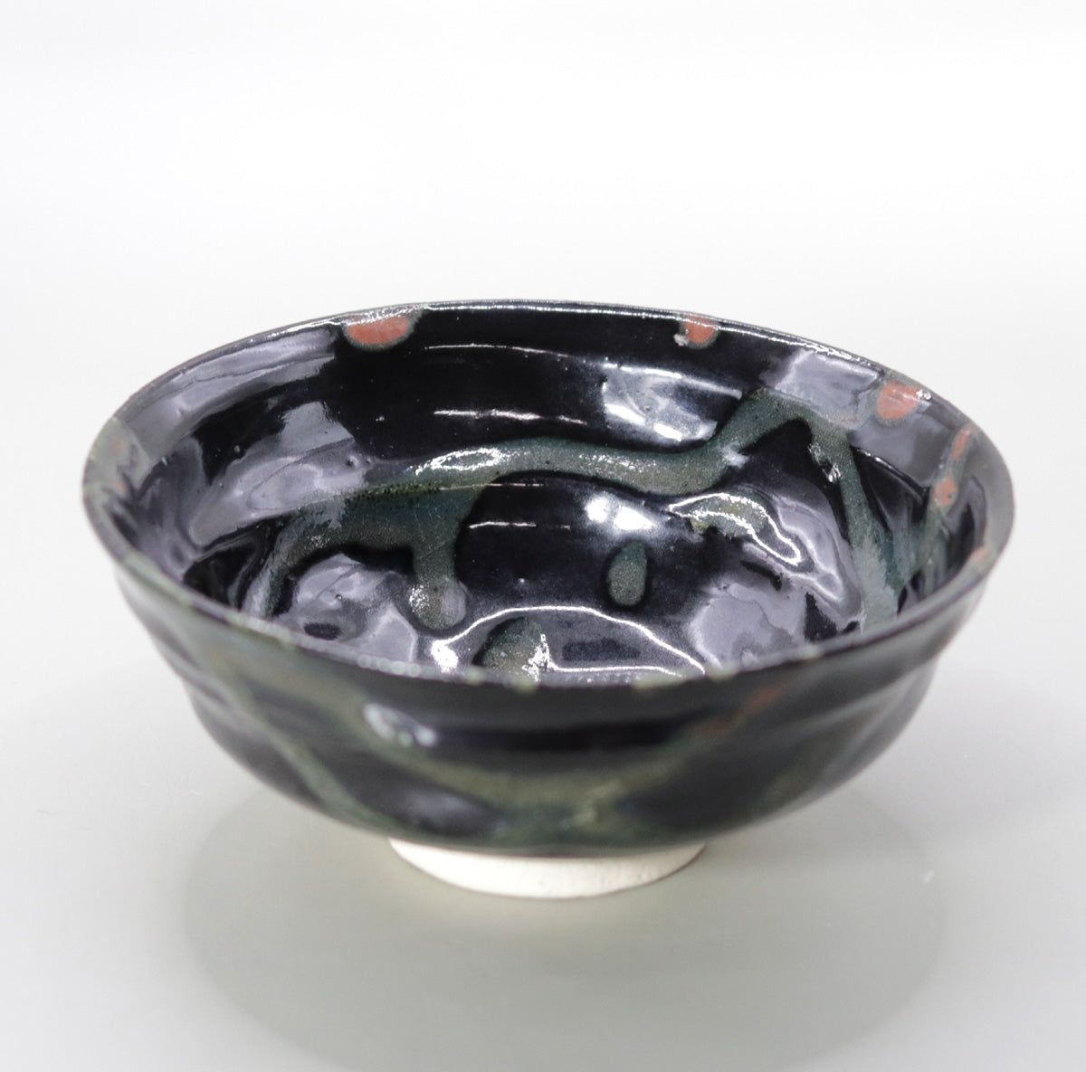 線条黒釉茶盌 小川文齋