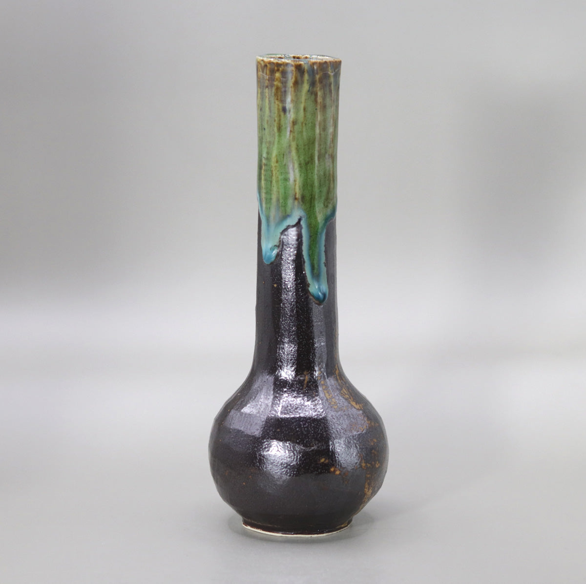 Green and Green Flowers by Bunsai Ogawa