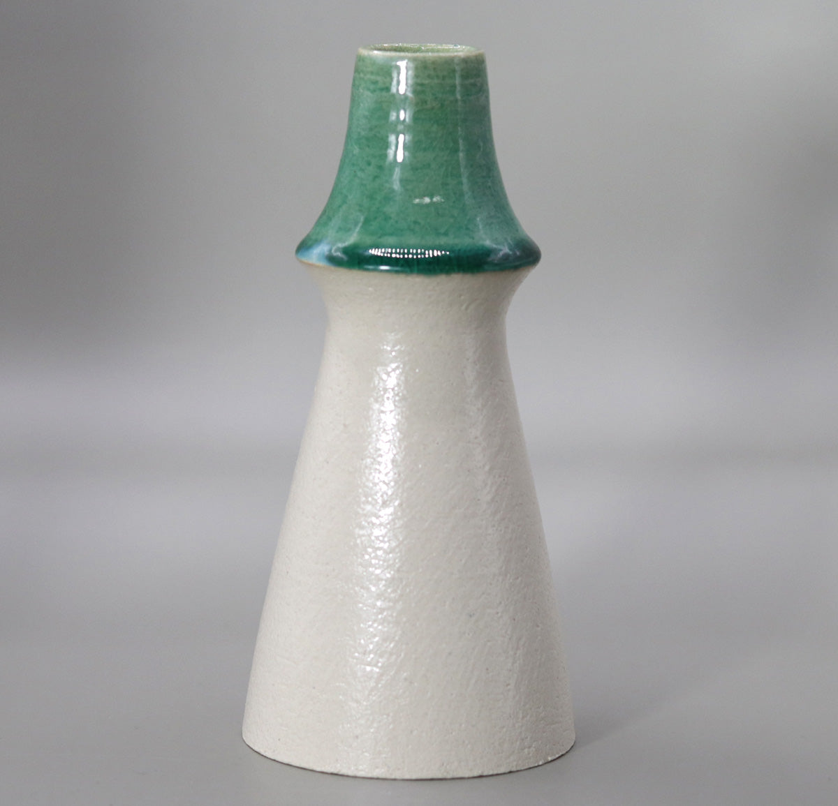 Green Flower Vase by Ogawa Bunsai