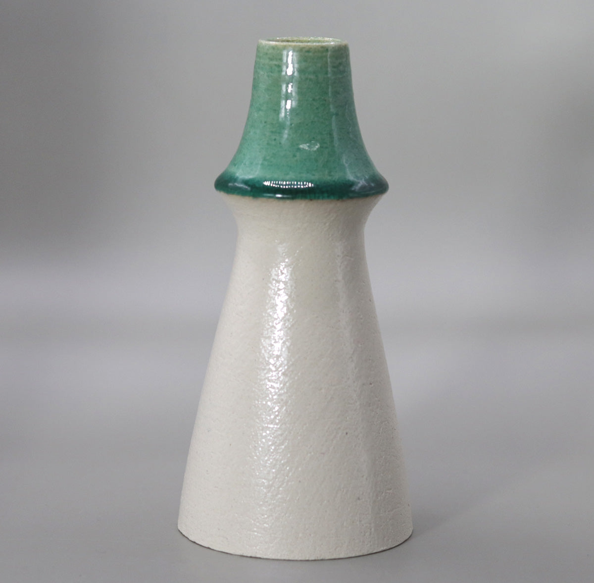 Green Flower Vase by Ogawa Bunsai