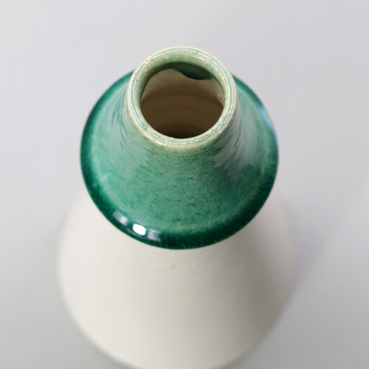 Green Flower Vase by Ogawa Bunsai