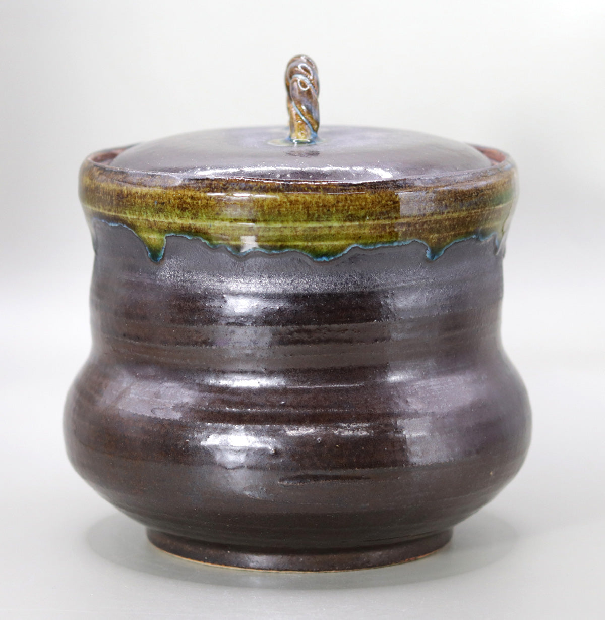 鉄釉水指 小川文齋