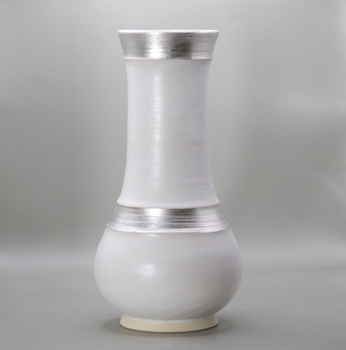 White Glazed Silver Brushed Flower Vase by Okada Yu
