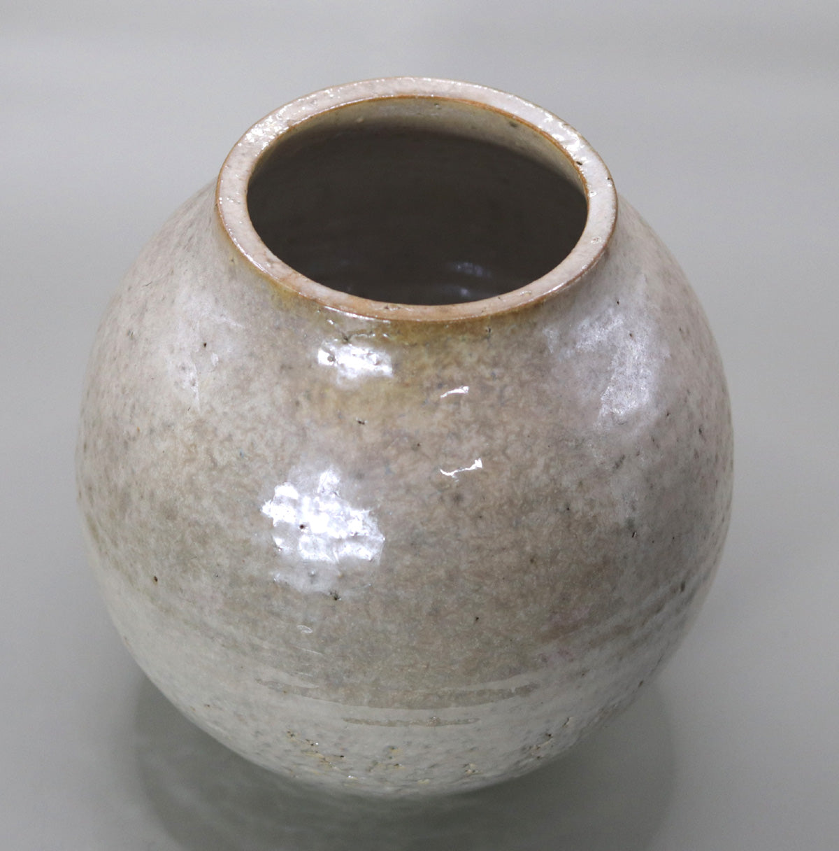 白彩花壷 小川文齋(五代)