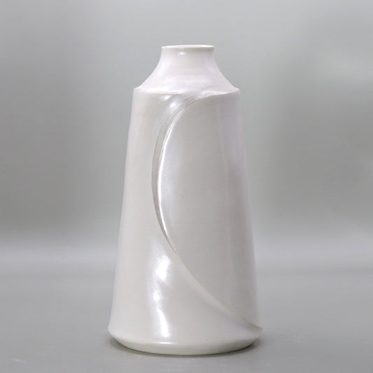 White Glazed Ridgeline Silver Flower Vase by Okada Yu