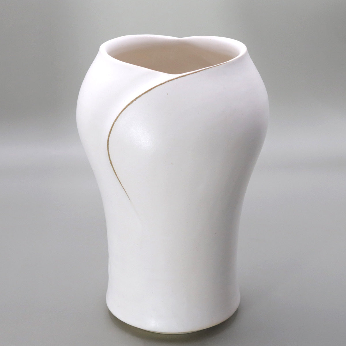 White Glazed Ridgeline Flower Vase by Okada Yu