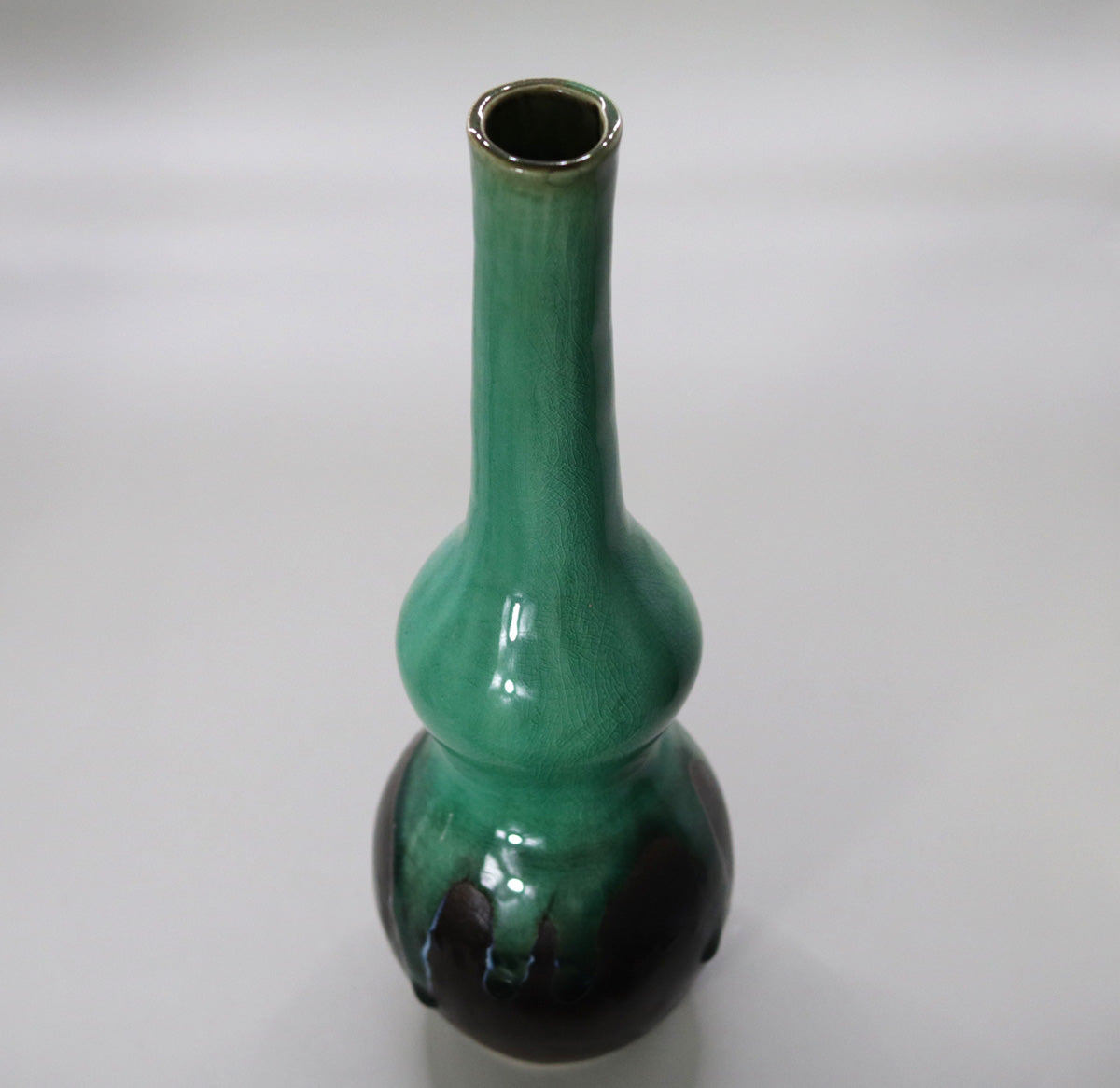 翠緑花入 小川文齋