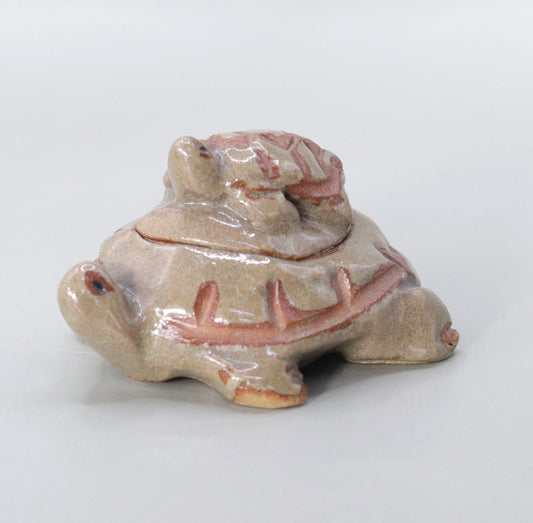 Parent and Child Turtle Incense Holder by Rakusai Onishi
