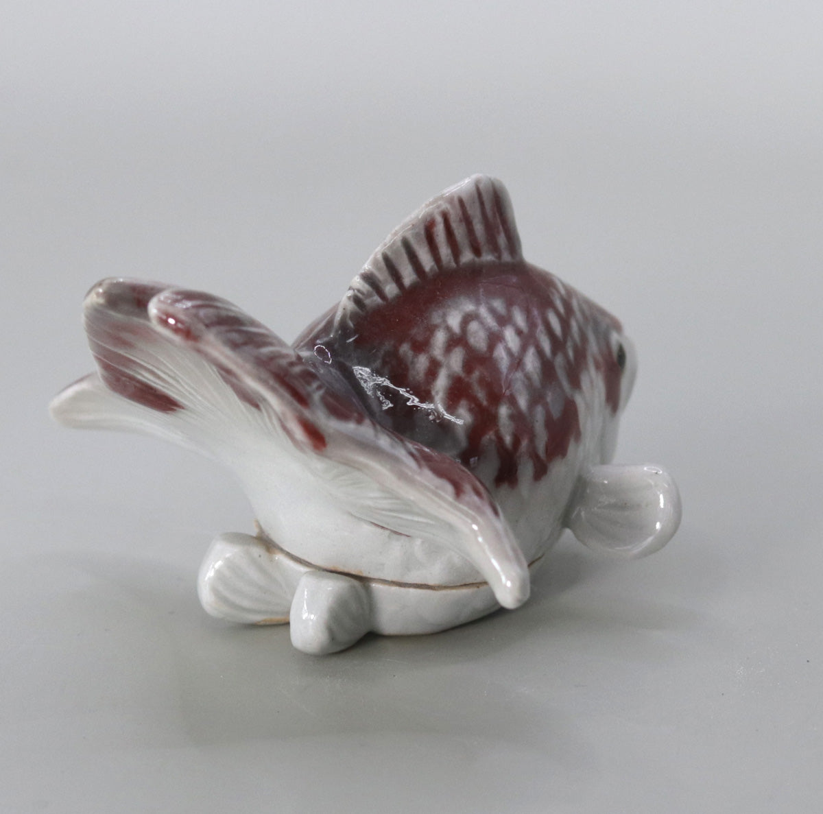 金魚香合 尾西楽斎