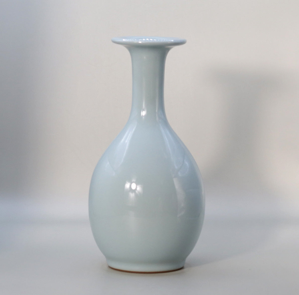 Blue porcelain vase (small) Suwa Sozan