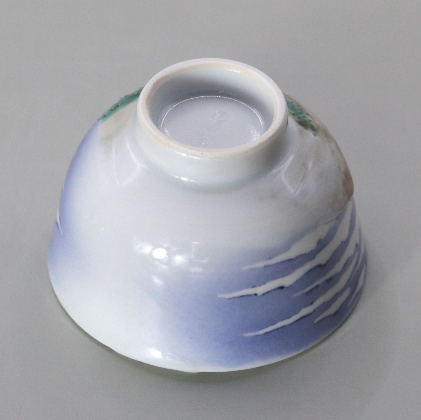 Hokusai Red Fuji Sake Cup by Kosai Miyagawa
