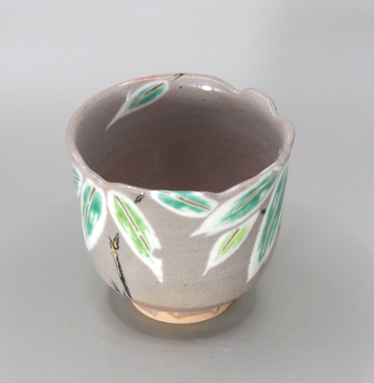 Kenzan's bamboo-painted sake cup by Kosai Miyagawa