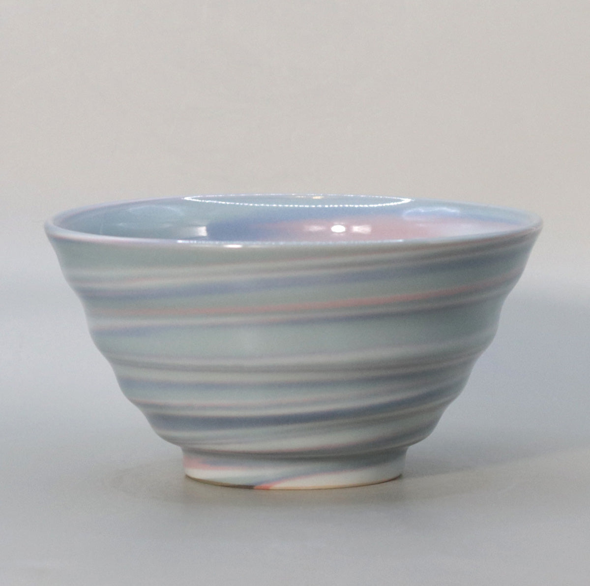 Blue porcelain twisted star birth tea bowl Suwa Sozan