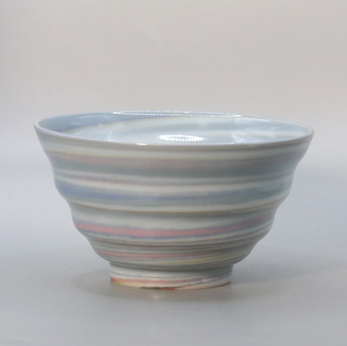 Kneaded celadon twisted Akebono tea bowl by Suwa Sozan