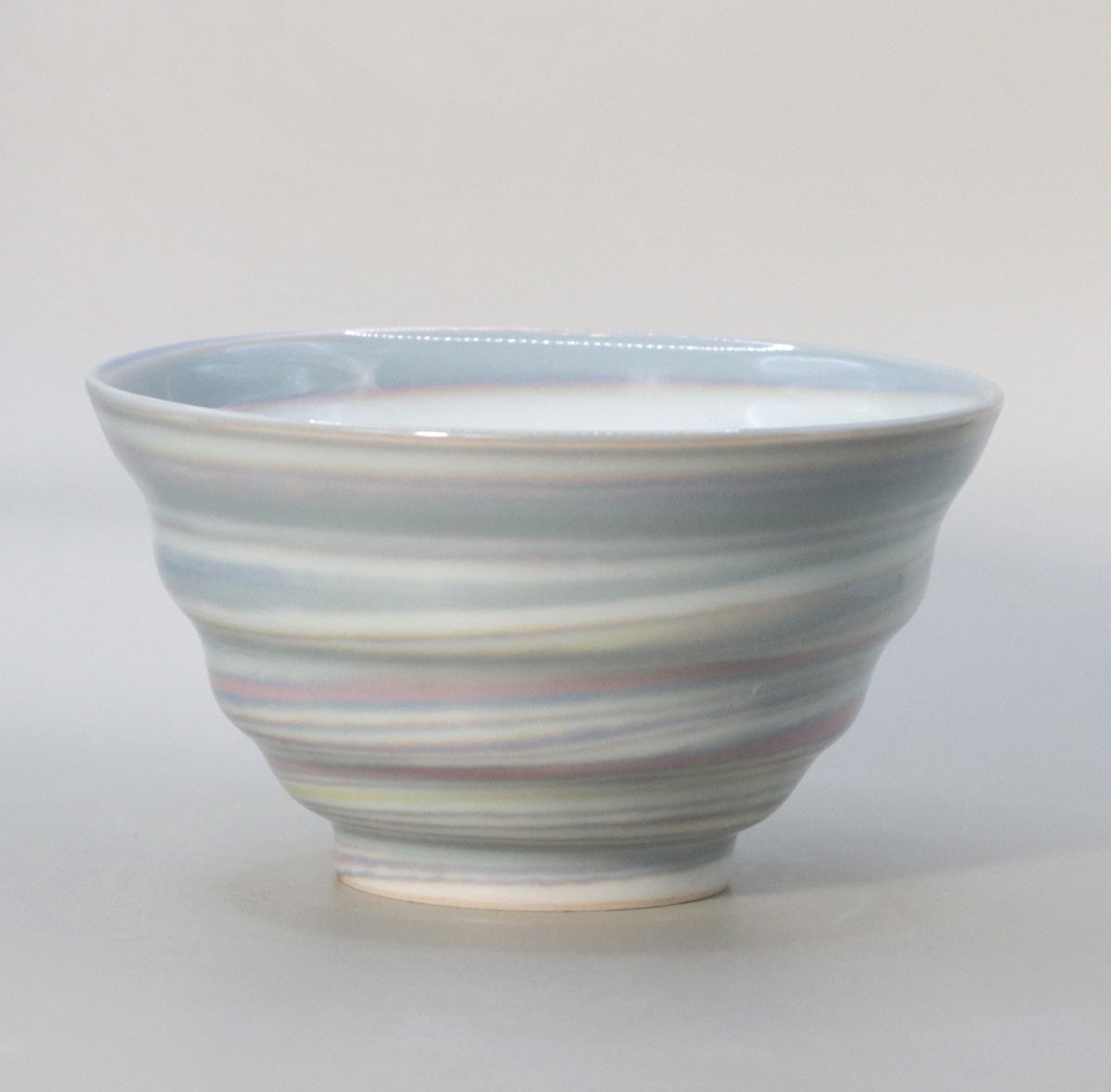 Kneaded celadon twisted Akebono tea bowl by Suwa Sozan