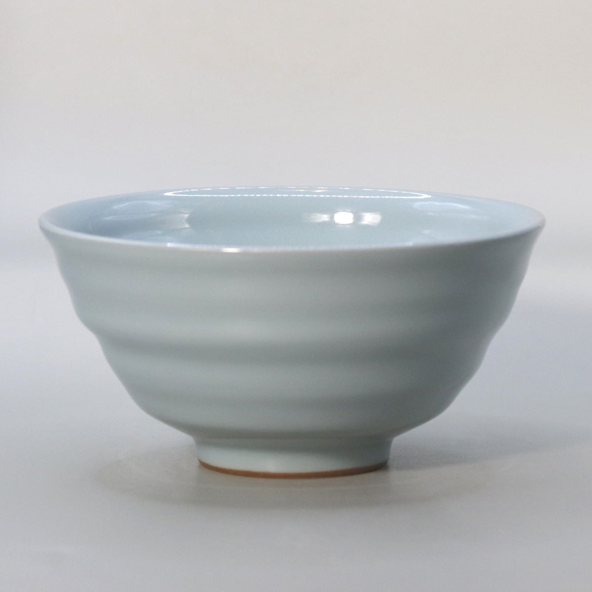 青瓷捻貫茶盌 諏訪蘇山