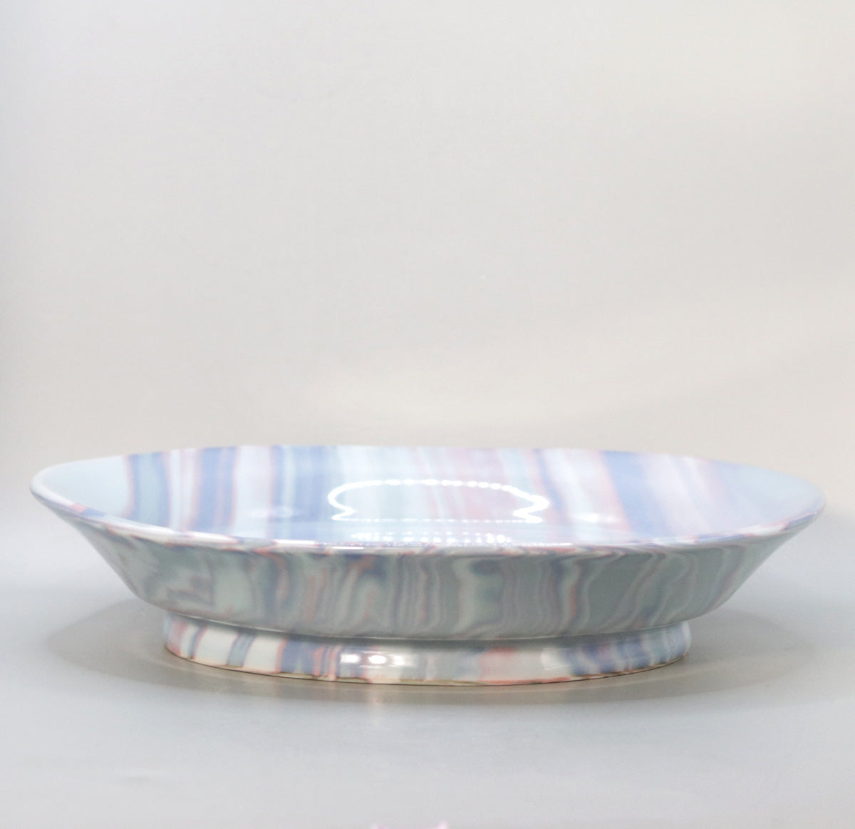Celadon confectionery container by Suwa Sozan
