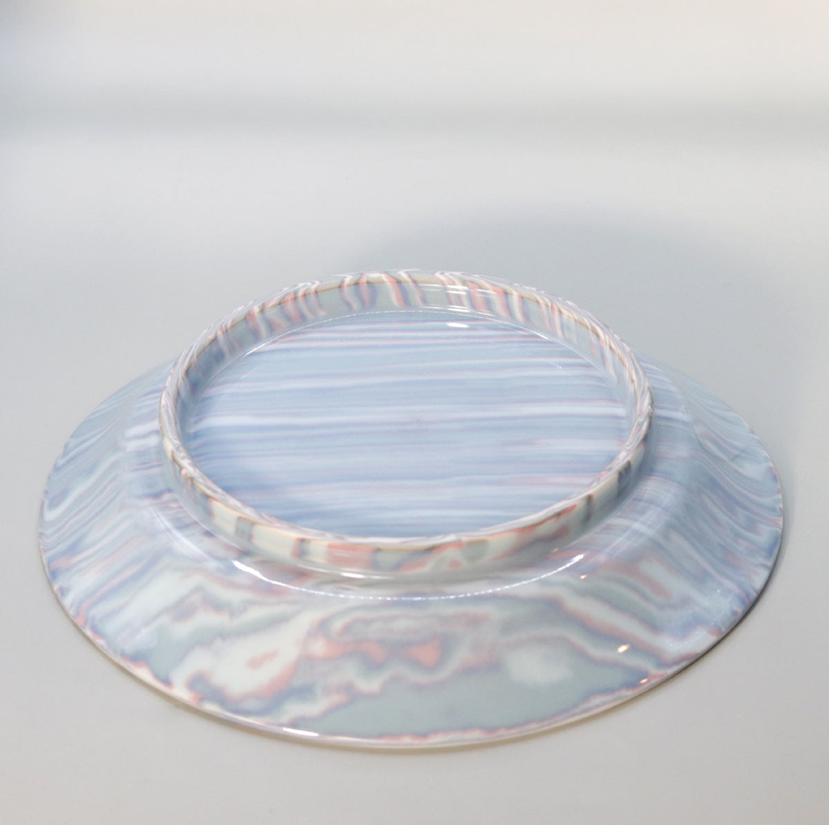 Celadon confectionery container by Suwa Sozan