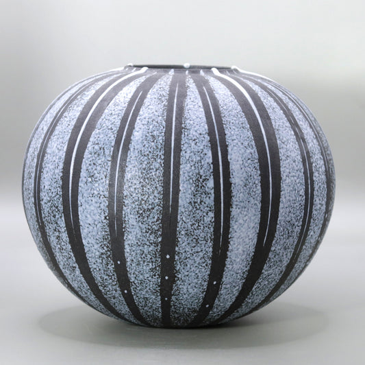 釉線紋壺 竹村陽太郎