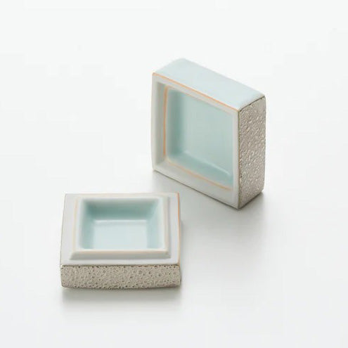 青白磁銀彩陶筥 松川和弘