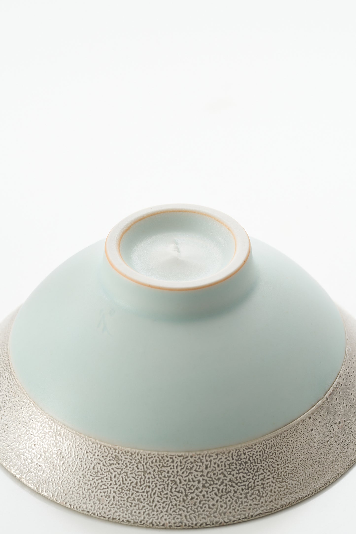 青白磁銀彩茶碗 松川和弘