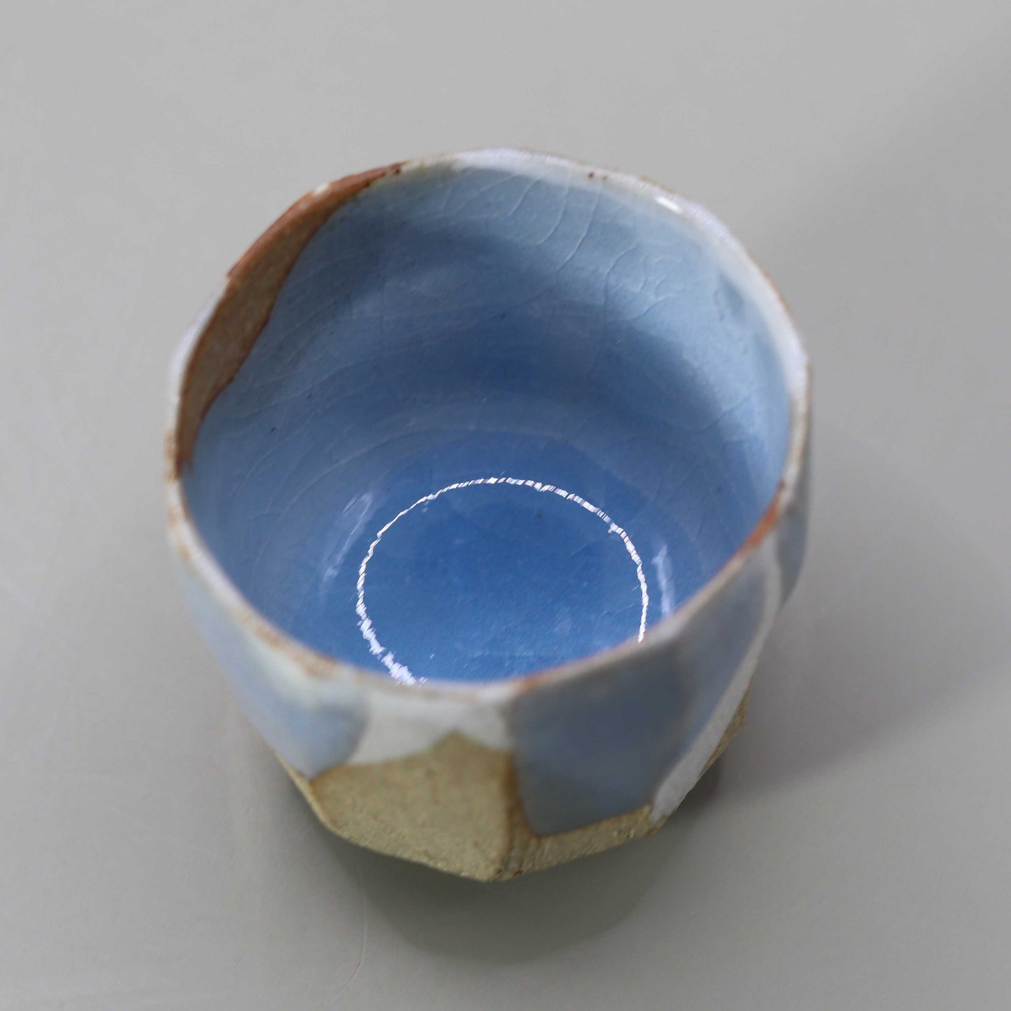 Sake cup Tsukishiro glaze flowing by Matsubayashi Hosai