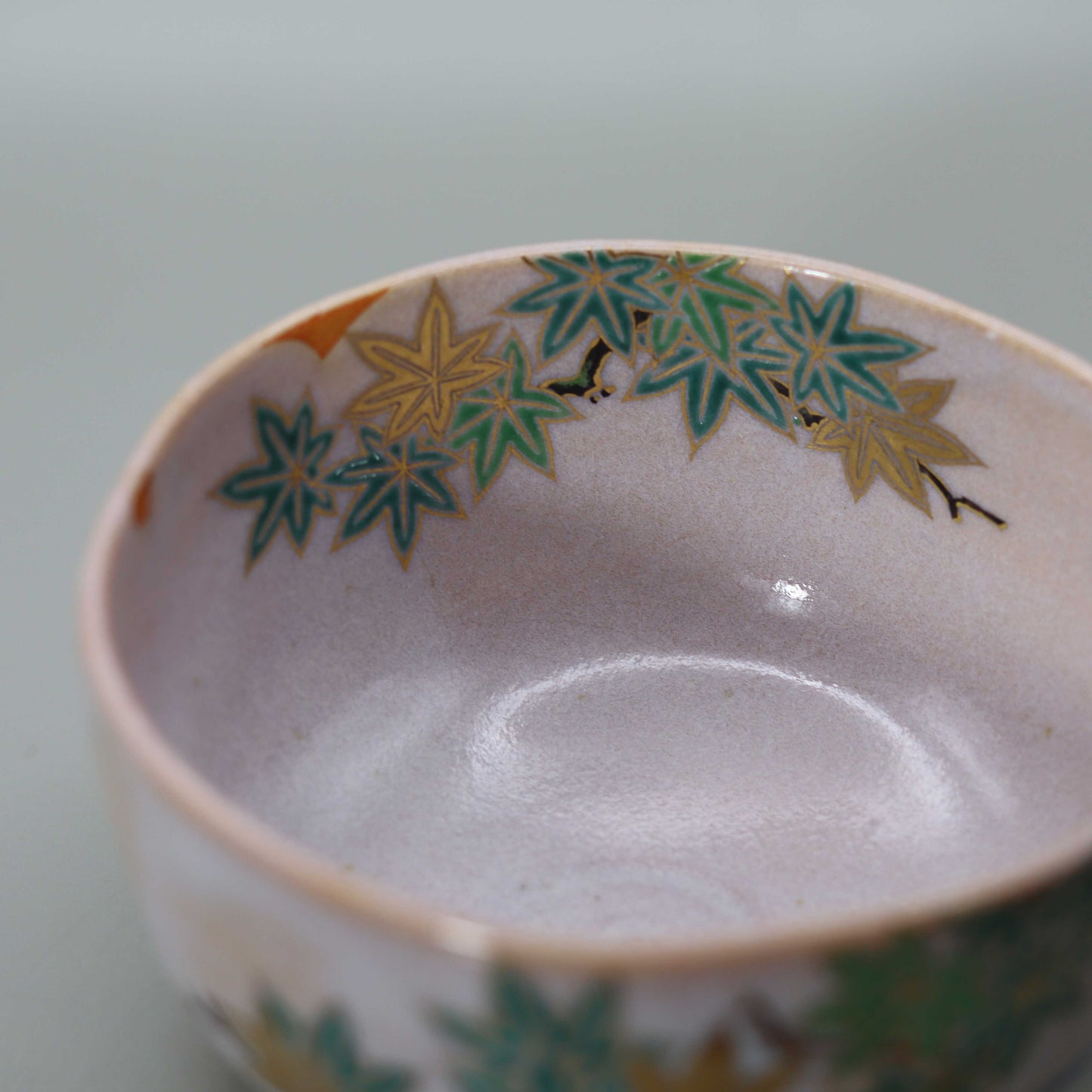 6 Shigaraki clay straw ash glaze blue maple with running water tea bowl