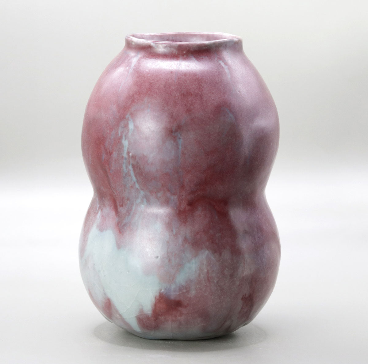 Cinnabar Vase by Shin Fujihira