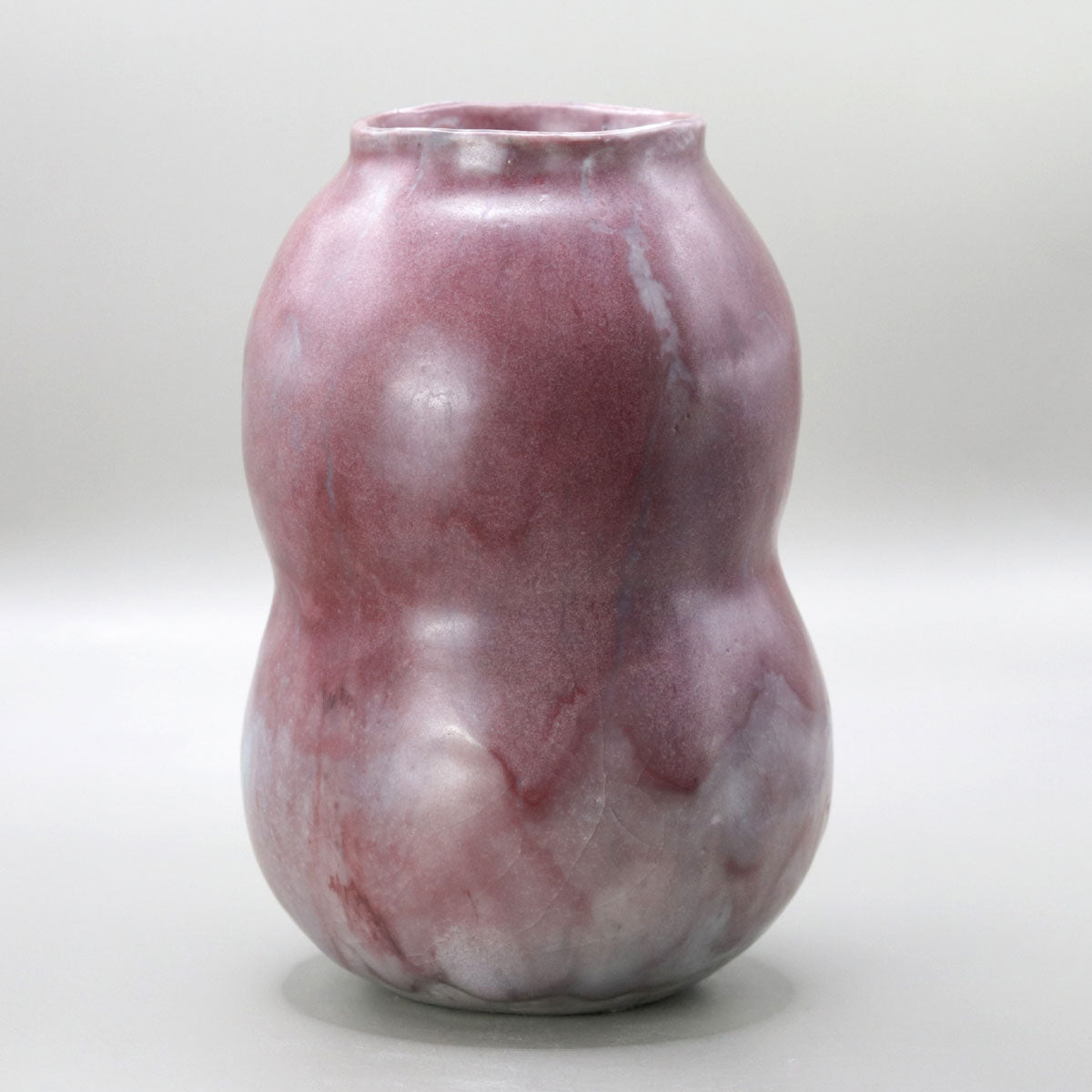 Cinnabar Vase by Shin Fujihira