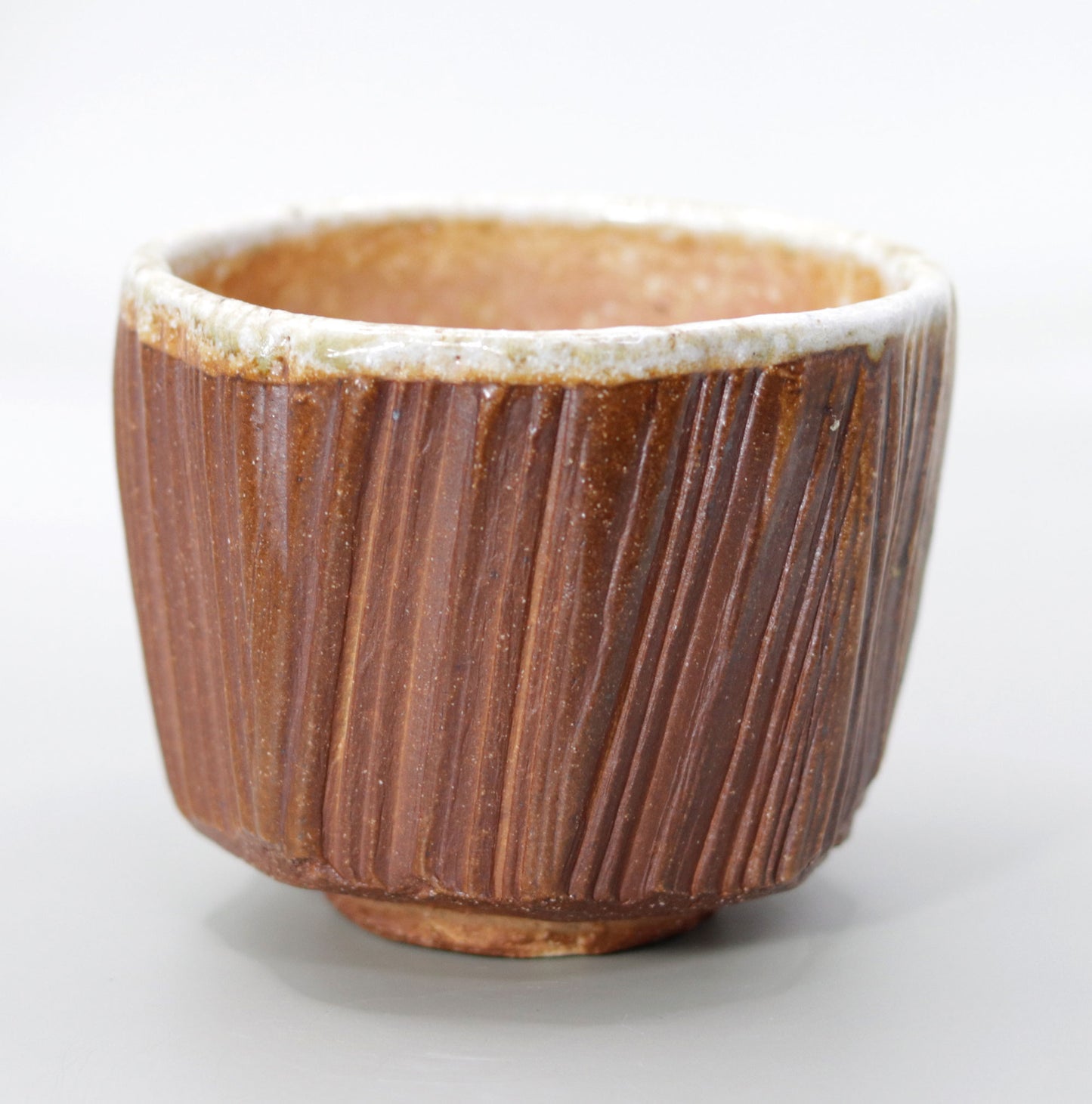 Split Wood Pattern Tea Bowl by Rakusai Onishi