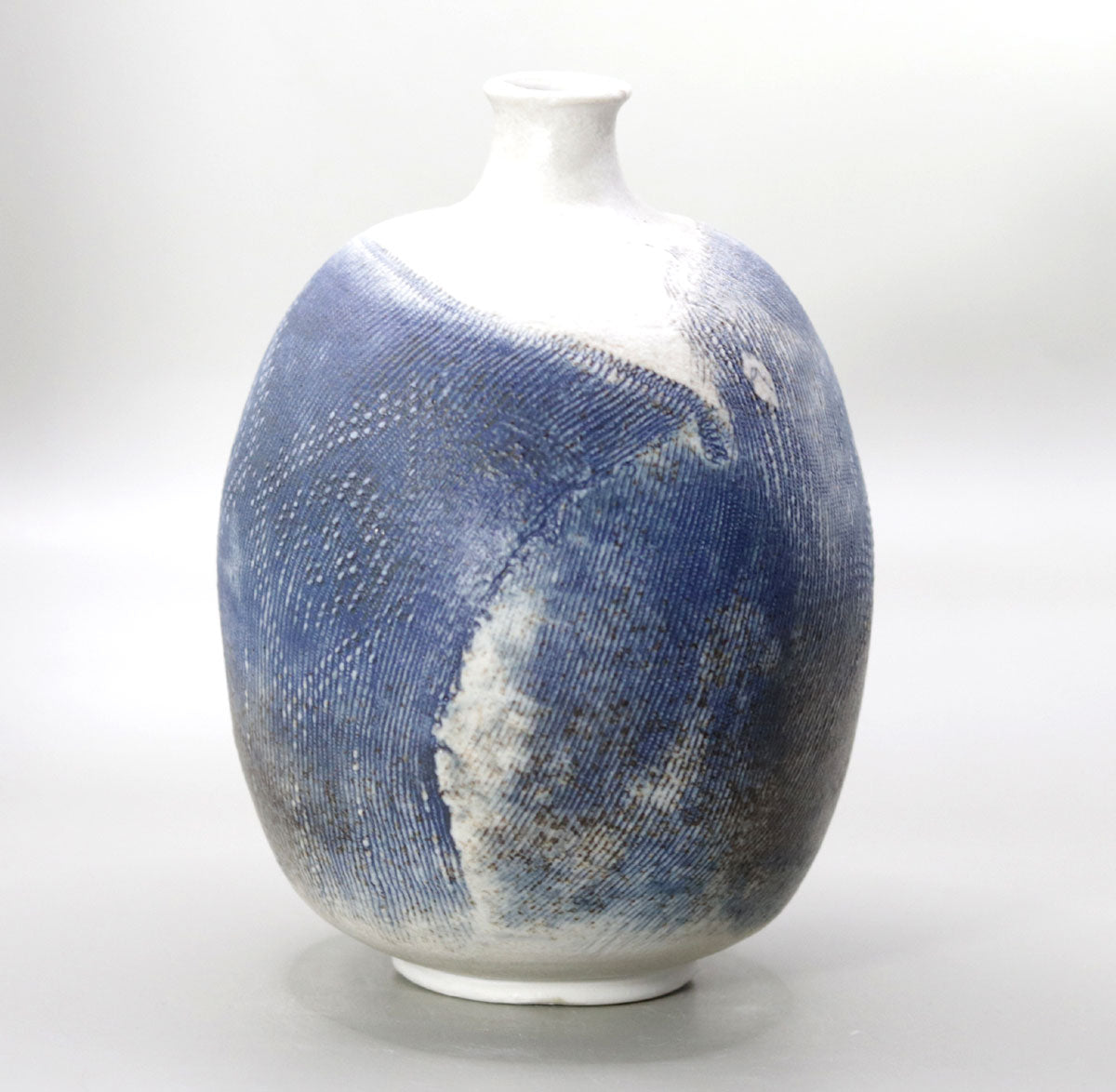 Cloth texture cobalt blue vase by Shin Fujihira