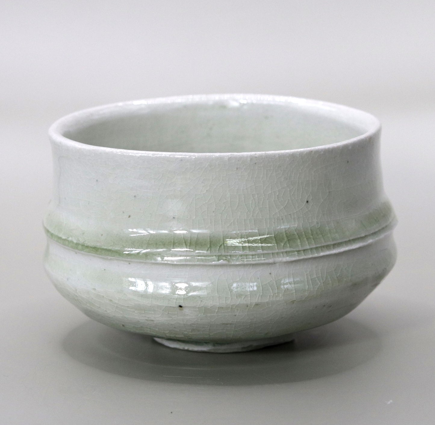 Ash-glazed bamboo tea bowl by Rakusai Onishi