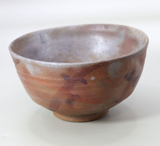 Kiln-fired matcha bowl by Seiichi Onishi