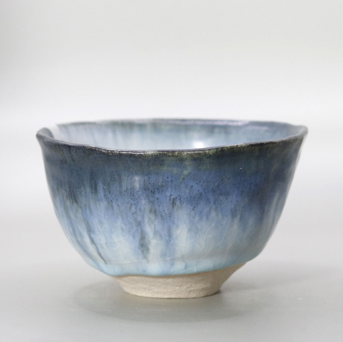 ceramic matcha bowl by Yasushi Fujihira