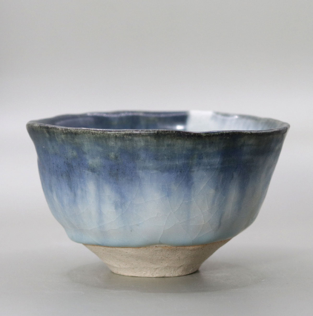 ceramic matcha bowl by Yasushi Fujihira