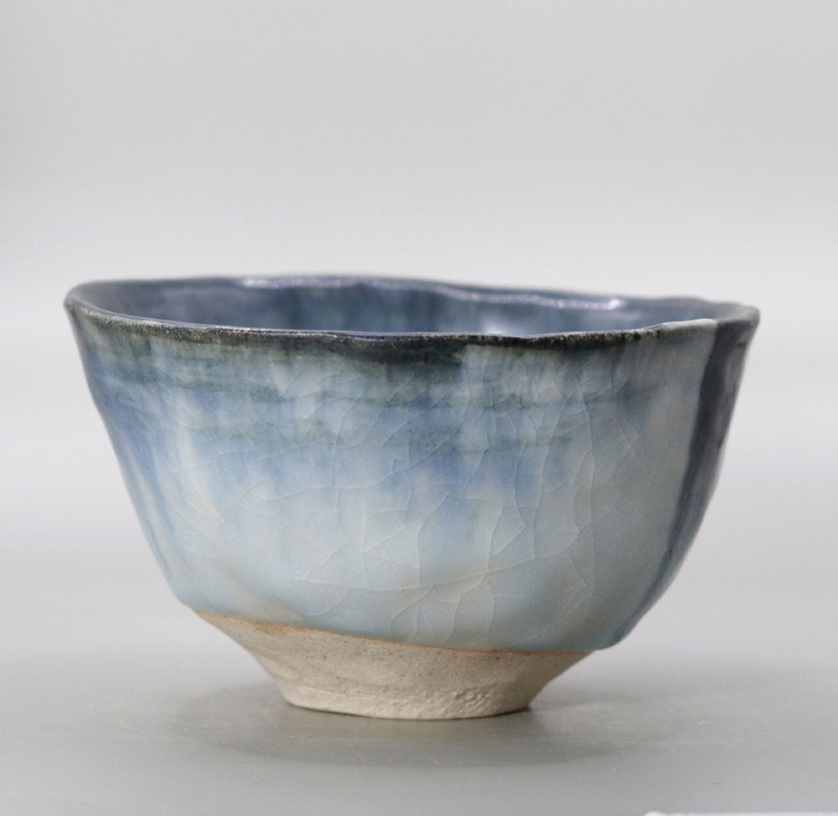 ceramic matcha bowl by Yasushi Fujihira