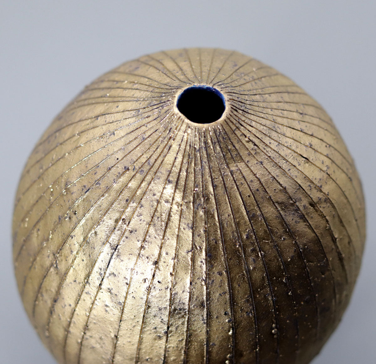 Blue and gold vase by Yasushi Fujihira