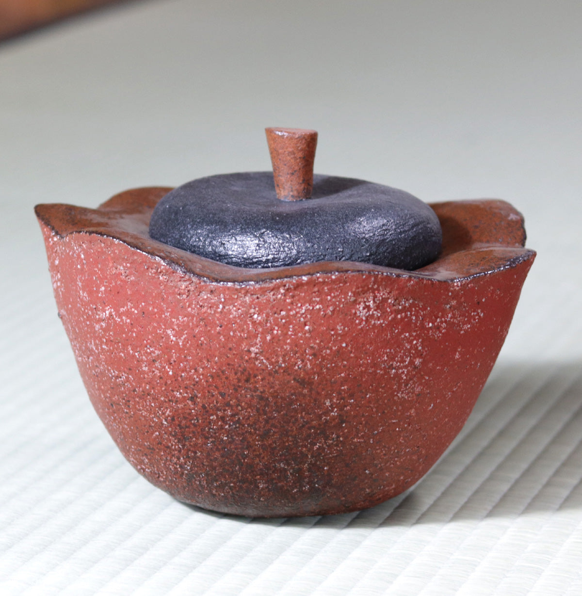 Tanba Red Water Jar Nishihata Masashi